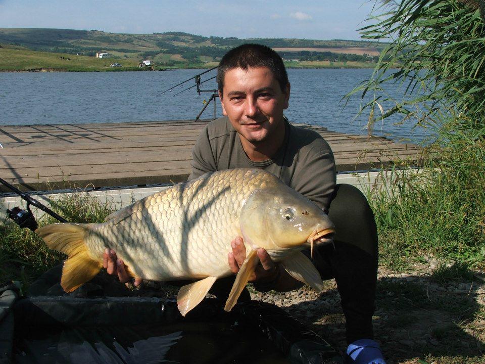 2012 - Lates cu prietenii - 404112_425051544228719_1466411441_n.jpg